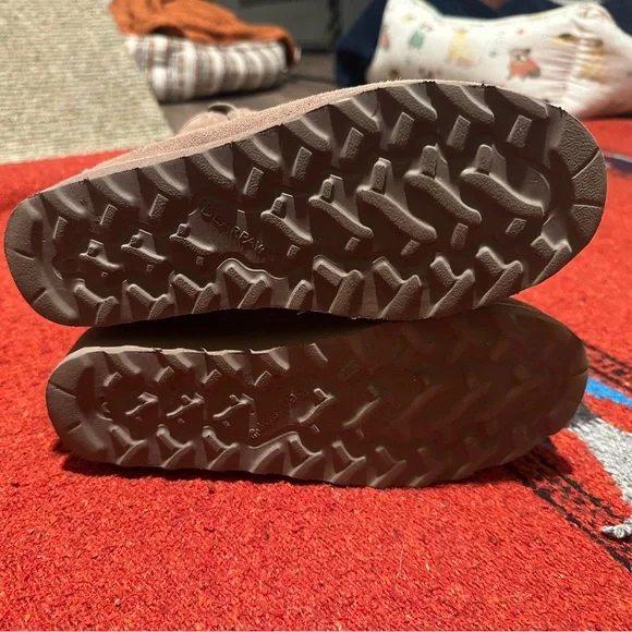 BEARPAW Women's Harmony Women's Lace-up Boot | Comfortable Winter Boot - Picture 2 of 5